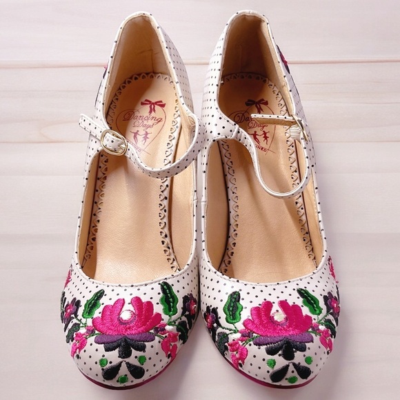 Vintage Pin-Up Retro Mary Jane Heels D&G Inspired Tan Floral Dancing Days(38)7.5 - Picture 7 of 16